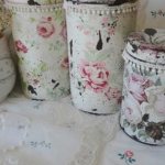 Decoupage of kitchen jars