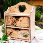 Decoupage of furniture in Provence style, master class on remaking a chest of drawers with your own hands