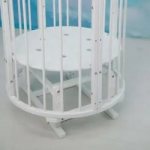 How to install a pendulum on a round crib?