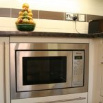 how to choose a built-in microwave oven