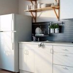 What subtleties should be taken into account when installing a refrigerator?