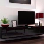 Advantages of a hanging TV stand