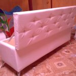 make a banquette with your own hands in the hallway