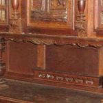 Options for antique furniture and nuances to remember