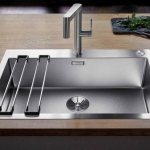 choosing a sink cabinet